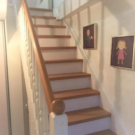 Frihedsvej 3 *